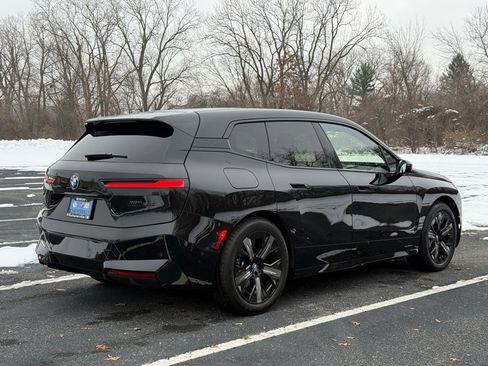 Certified 2024 BMW iX M60 image 9