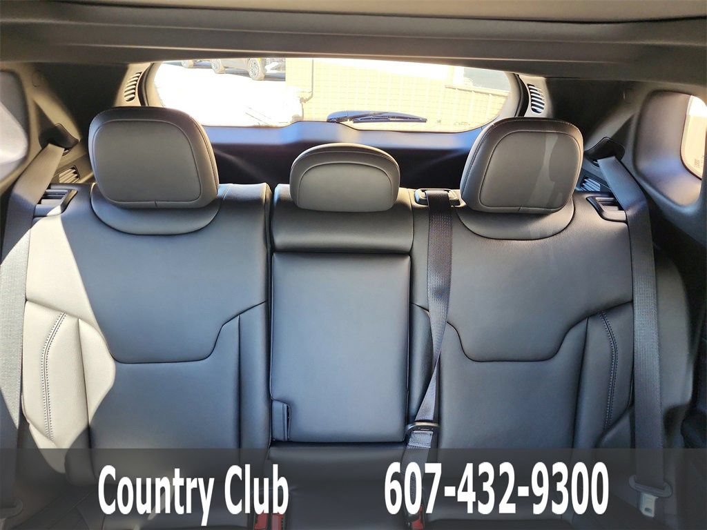New 2025 Jeep Compass Limited w/ Sun & Sound Group AWD/4WD image 22