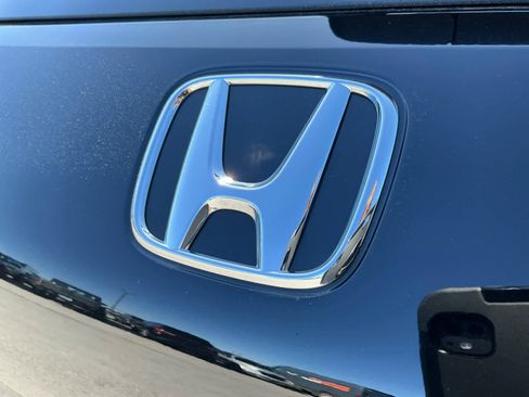 Used 2023 Honda HR-V Sport image 16