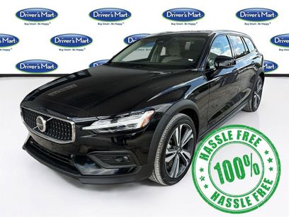 Used 2025 Volvo V60 B5 Cross Country Plus