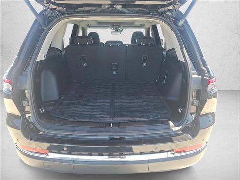 Used 2022 Jeep Grand Cherokee Limited RWD image 6