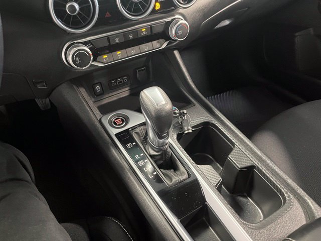 Used 2024 Nissan Sentra SV FWD image 30