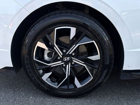 Certified 2024 Hyundai Sonata SEL FWD image 12