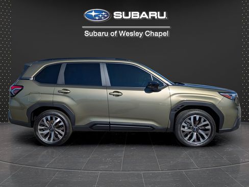 Used 2026 Subaru Forester Touring AWD/4WD image 4