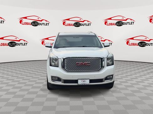 Used 2017 GMC Yukon Denali w/ Open Road Package AWD/4WD image 3