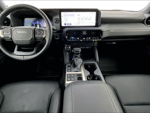 Used 2026 Toyota Land Cruiser image 21