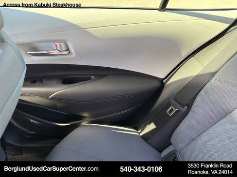 Used 2024 Toyota Corolla SE image 30