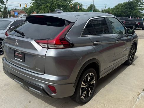 Used 2024 Mitsubishi Eclipse Cross SEL AWD/4WD image 3
