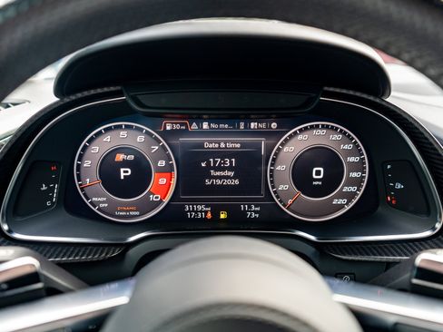 Used 2017 Audi R8 V10 plus AWD/4WD image 13