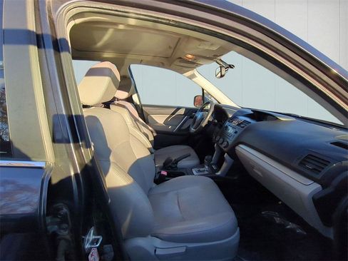 Used 2015 Subaru Forester 2.5i Limited w/ Popular Package #2 image 22