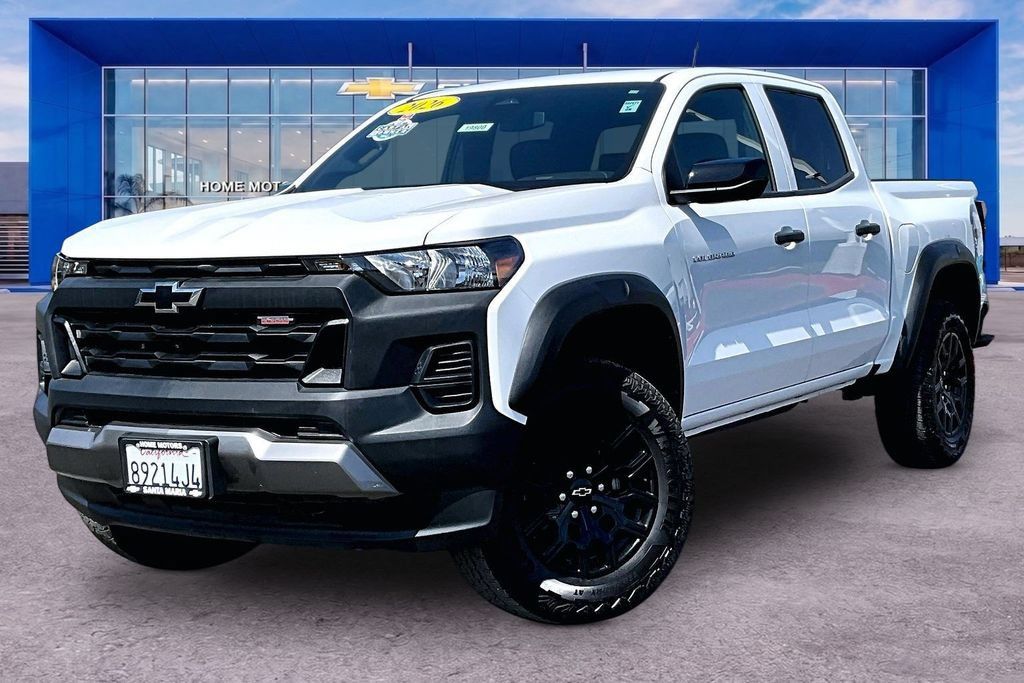 Used 2026 Chevrolet Colorado Trail Boss AWD/4WD image 34
