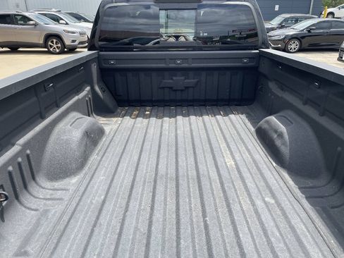 Used 2016 Chevrolet Colorado Z71 AWD/4WD image 10