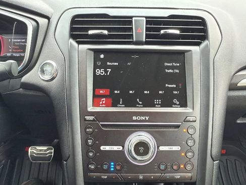 Used 2018 Ford Fusion Energi Titanium image 18