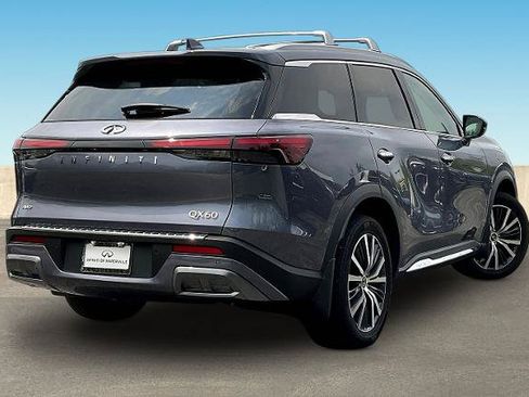 Certified 2023 INFINITI QX60 Sensory w/ Vision Package AWD/4WD image 5