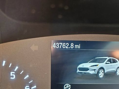 Used 2021 Ford Escape SEL FWD image 35