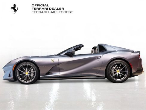 Certified 2021 Ferrari 812 GTS RWD image 3