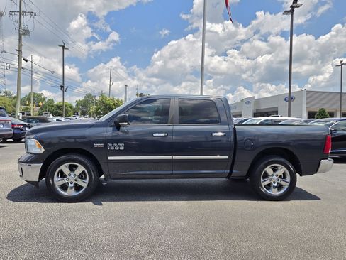 Used 2016 RAM 1500 Big Horn RWD image 13
