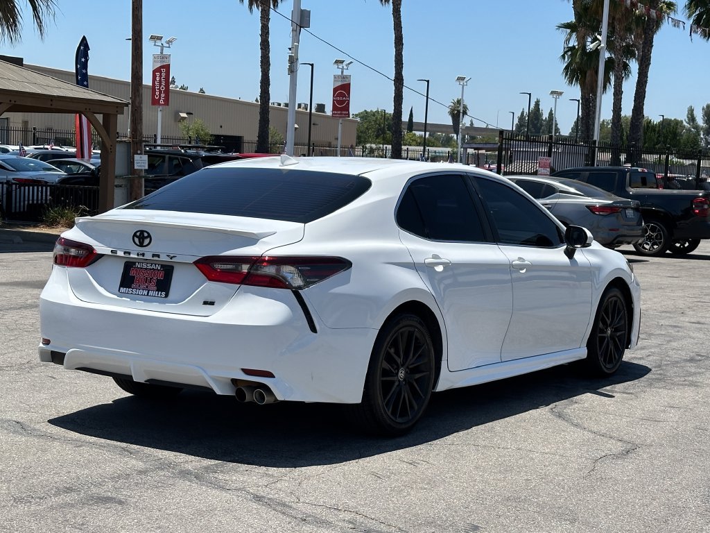 Used 2023 Toyota Camry SE w/ Convenience Package FWD image 7
