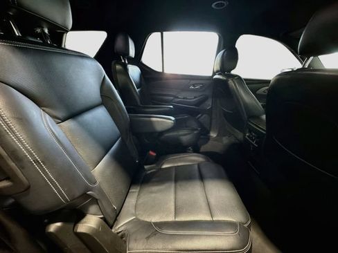Used 2023 Chevrolet Traverse LT AWD/4WD image 28
