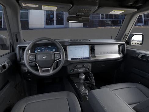 New 2026 Ford Bronco Badlands image 9
