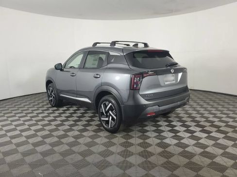 New 2026 Nissan Kicks SV w/ Cold Weather Package FWD image 6