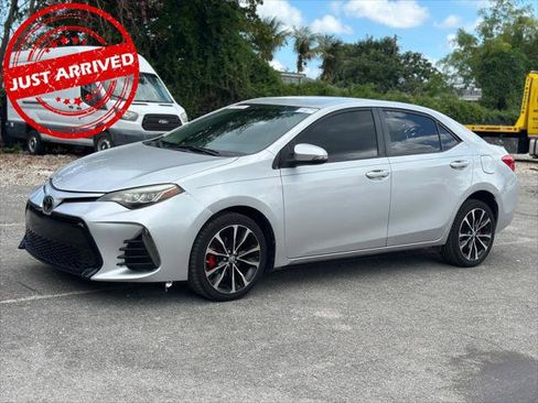 Used 2018 Toyota Corolla SE FWD image 1