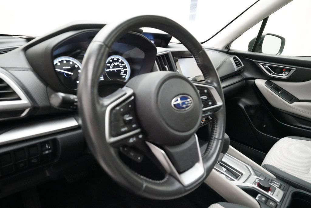 Used 2020 Subaru Forester Premium AWD/4WD image 8