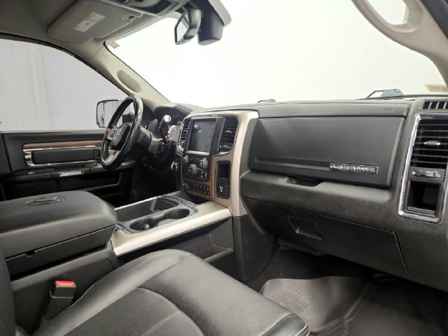 Used 2018 RAM 2500 Laramie w/ Snow Chief Group AWD/4WD image 44
