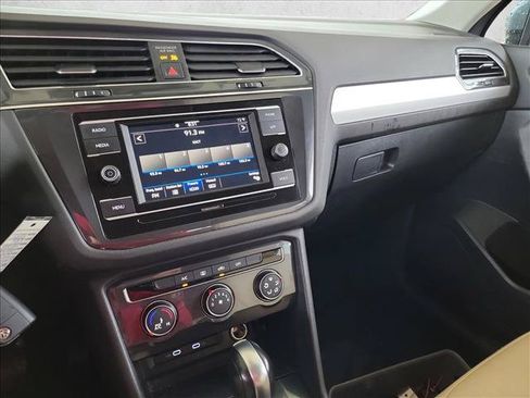 Used 2020 Volkswagen Tiguan S FWD image 22