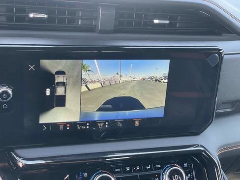 New 2026 GMC Sierra 2500 AT4 w/ AT4 Premium Plus Package AWD/4WD image 14