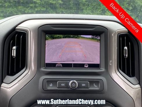 Used 2026 Chevrolet Silverado 1500 Custom Trail Boss AWD/4WD image 35