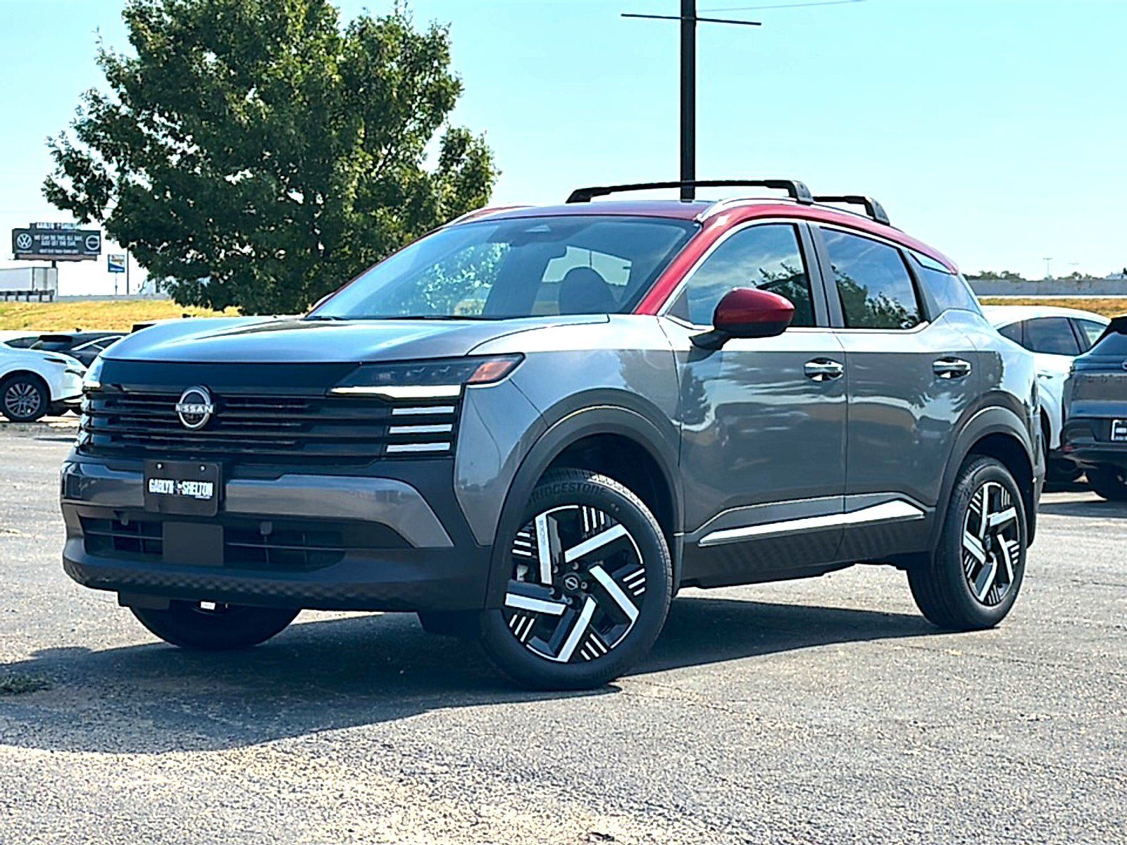 New 2027 Nissan Kicks SV w/ SV Premium Package FWD image 2