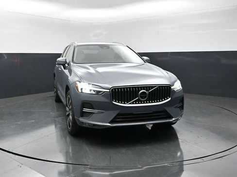 Used 2023 Volvo XC60 B5 Plus w/ Protection Package Premier FWD image 5