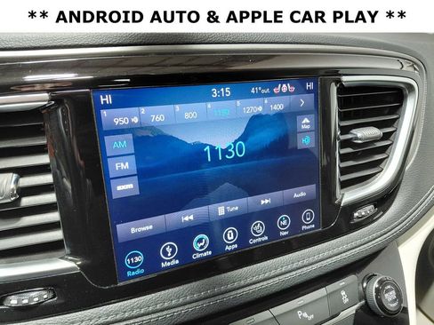 Certified 2019 Chrysler Pacifica Limited image 9