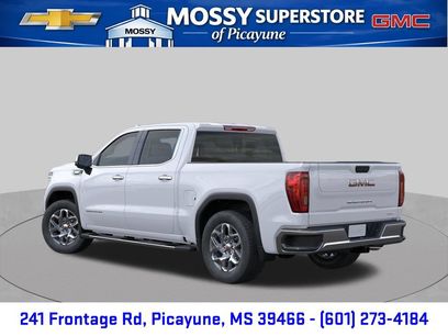New 2026 GMC Sierra 1500 SLT w/ SLT Premium Package
