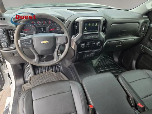 Used 2019 Chevrolet Silverado 1500 W/T w/ WT Fleet Convenience Package AWD/4WD image 35