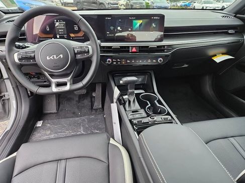 New 2026 Kia K5 GT-Line image 9