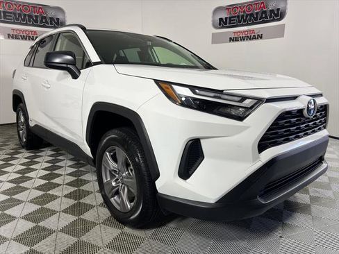 Certified 2024 Toyota RAV4 LE image 1