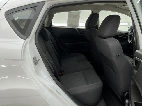 Used 2015 Ford Fiesta S image 21