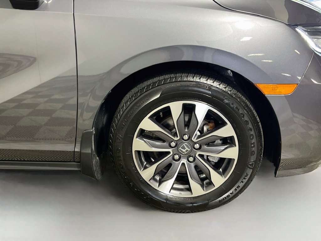 Used 2024 Honda Odyssey EX-L image 11