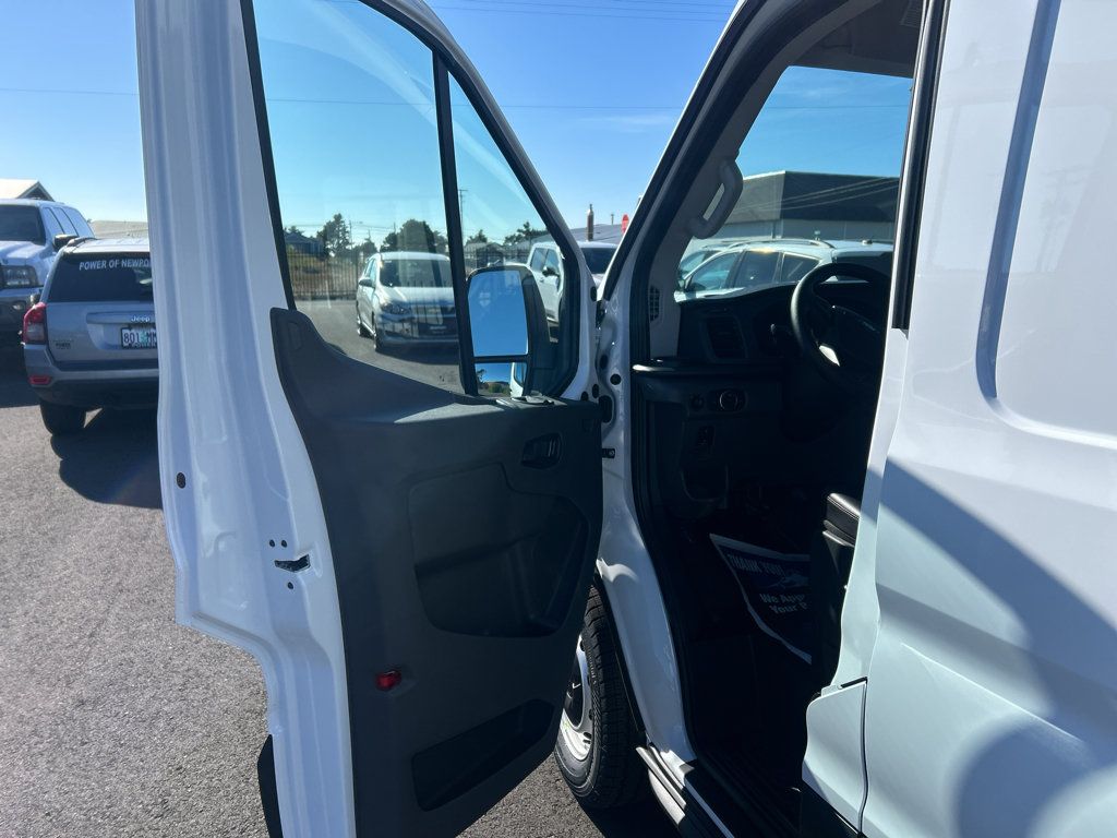 New 2026 Ford Transit 250 148 Medium Roof RWD image 13