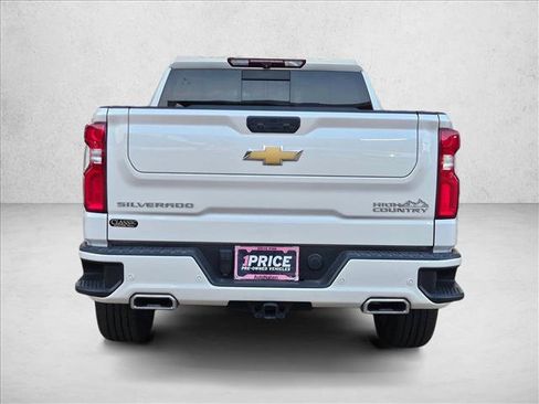Used 2023 Chevrolet Silverado 1500 High Country w/ Z71 Off-Road Package AWD/4WD image 6