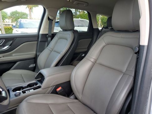 Certified 2023 Lincoln Corsair Reserve image 21