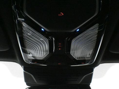 Used 2025 BMW X5 xDrive50e w/ M Sport Package image 22