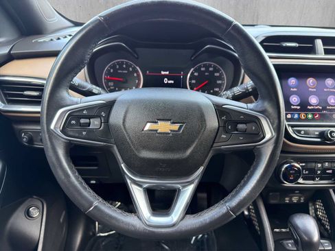 Used 2021 Chevrolet TrailBlazer ACTIV w/ Sun and Liftgate Package AWD/4WD image 12
