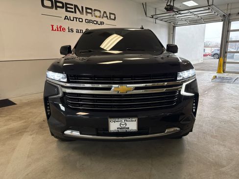 Used 2022 Chevrolet Tahoe LT w/ LT Signature Package image 7