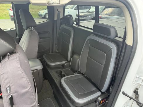 Used 2016 Chevrolet Colorado Z71 AWD/4WD image 7
