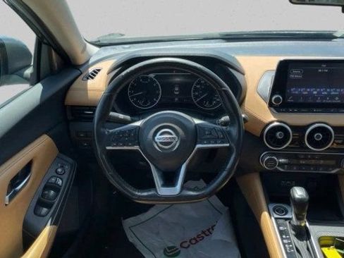 Used 2023 Nissan Sentra SV w/ SV Premium Package FWD image 15