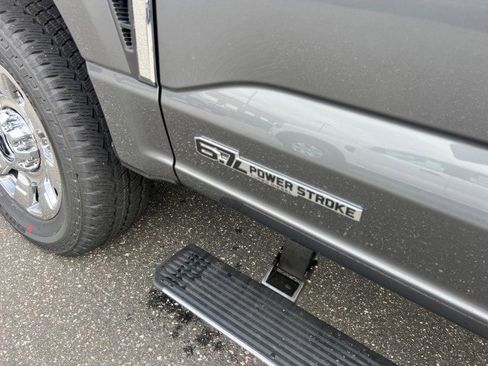 New 2025 Ford F350 Lariat w/ Lariat Ultimate Package image 27