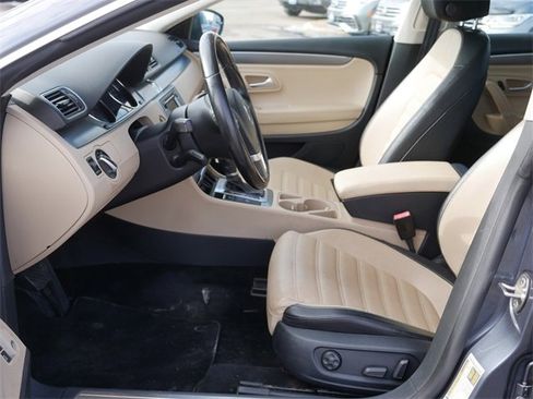 Used 2013 Volkswagen CC Lux image 13